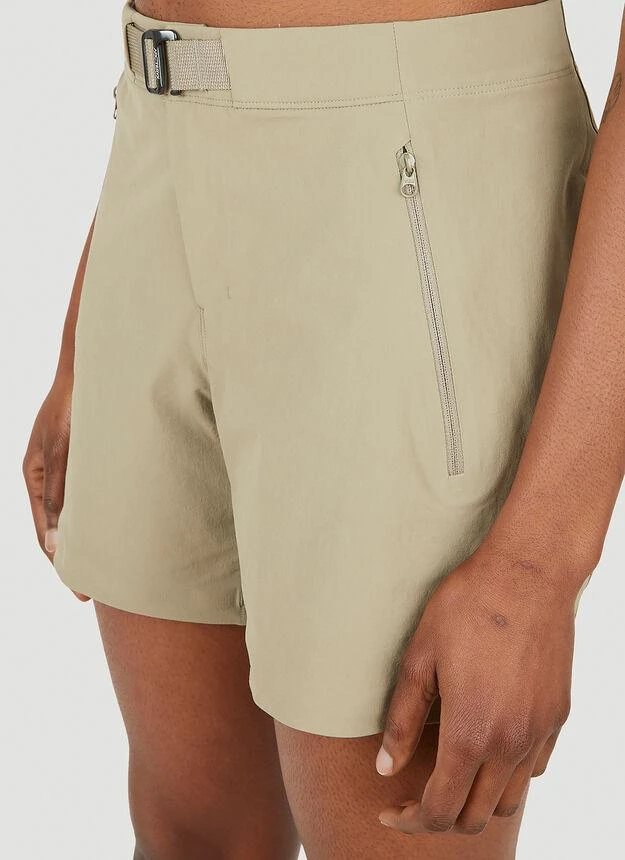 商品Arc'teryx|Gamma LT Shorts in Beige,价格¥392,第5张图片详细描述