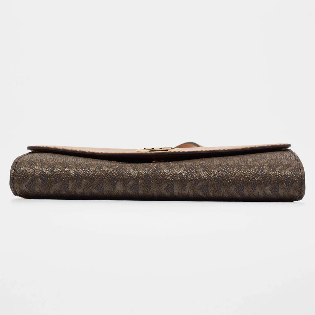 MICHAEL Michael Kors Brown Signature Coated Canvas And Leather Wallet on Chain 商品