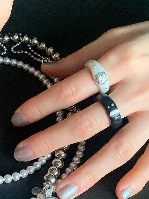 商品nff|Onyx Night Sky Ring,价格¥432,第1张图片