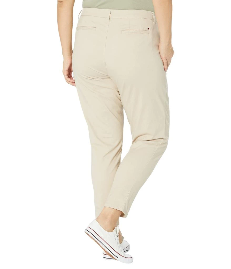 商品Tommy Hilfiger|Plus Size Hampton Chino,价格¥262,第2张图片详细描述