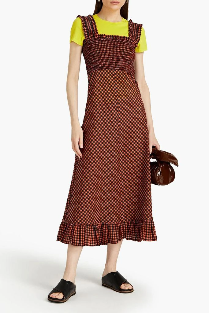 商品Ganni|Shirred iridescent checked seersucker midi dress,价格¥1060,第4张图片详细描述