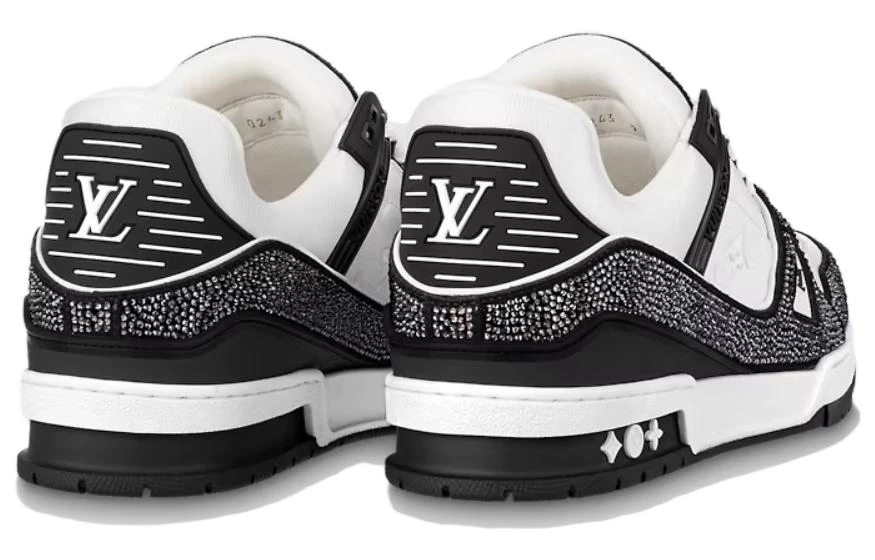 商品[国内直发] Louis Vuitton|Trainer 皮革 水晶 平底低帮系带 时尚板鞋 男女同款 黑白色,价格¥43341,第5张图片详细描述