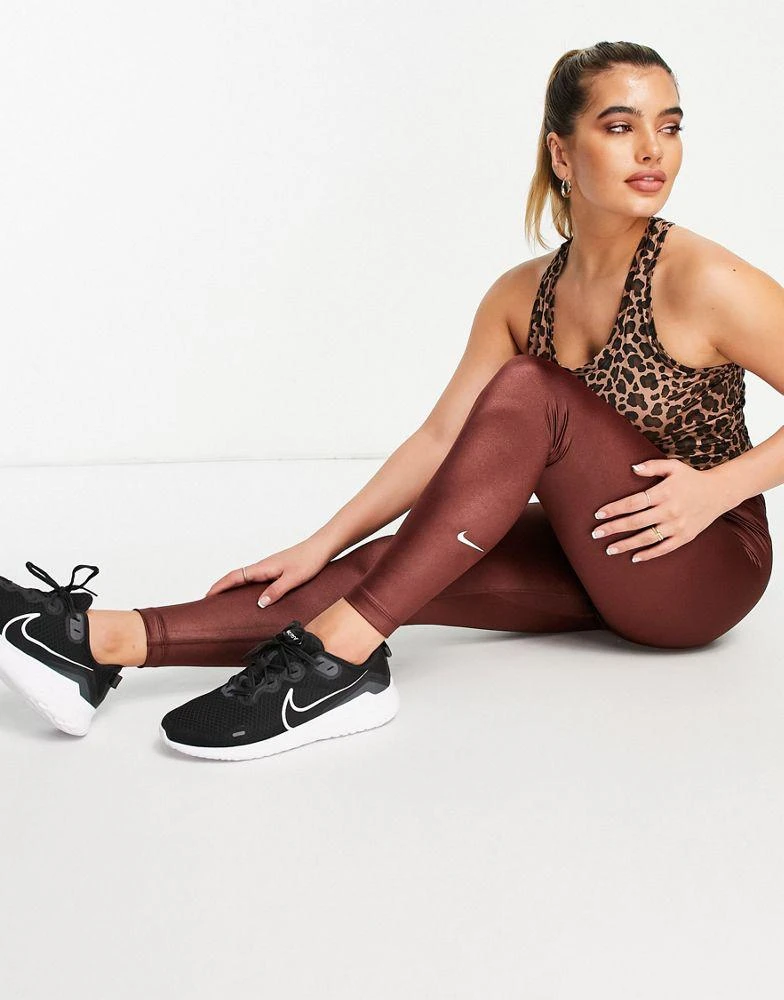 商品NIKE|Nike Training High Shine Dri-FIT One leggings in bronze,价格¥276,第4张图片详细描述