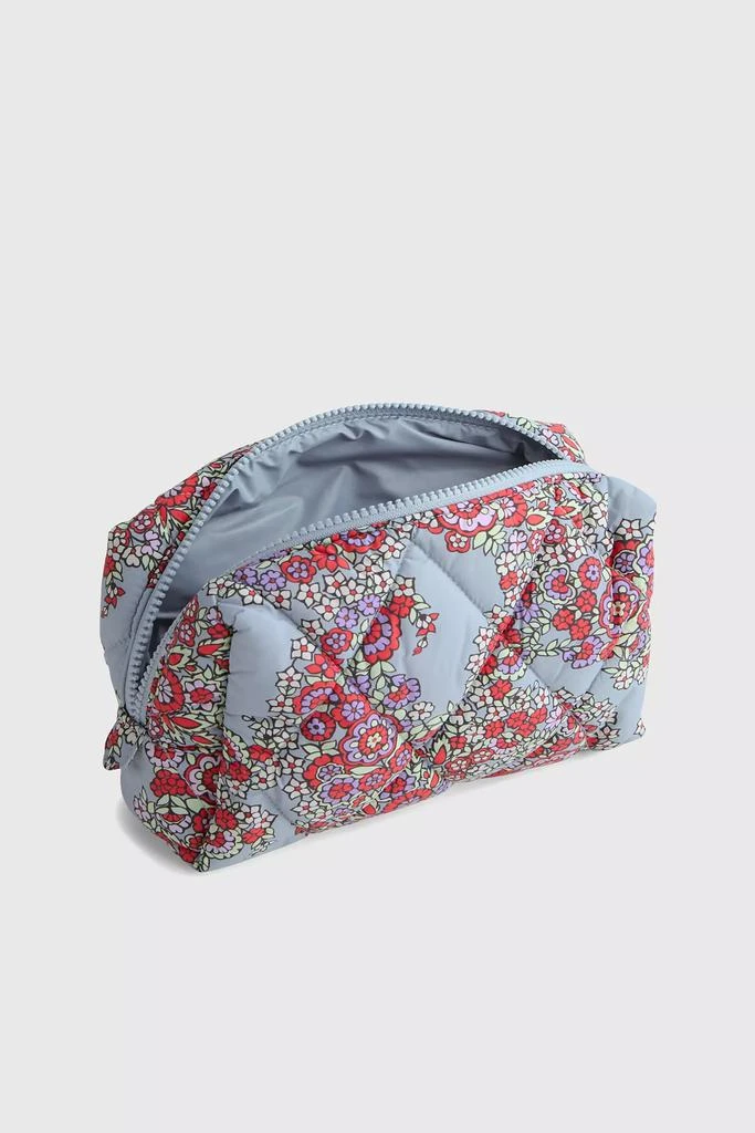 商品Vera Bradley|Vera Bradley Quilted Nylon Makeup Bag,价格¥259,第2张图片详细描述