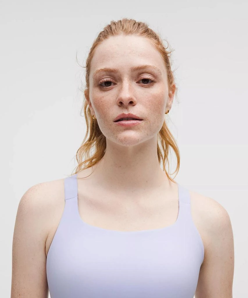 Ultralu Square-Neck Workout Bra *Medium Support, D/DD Cup 商品