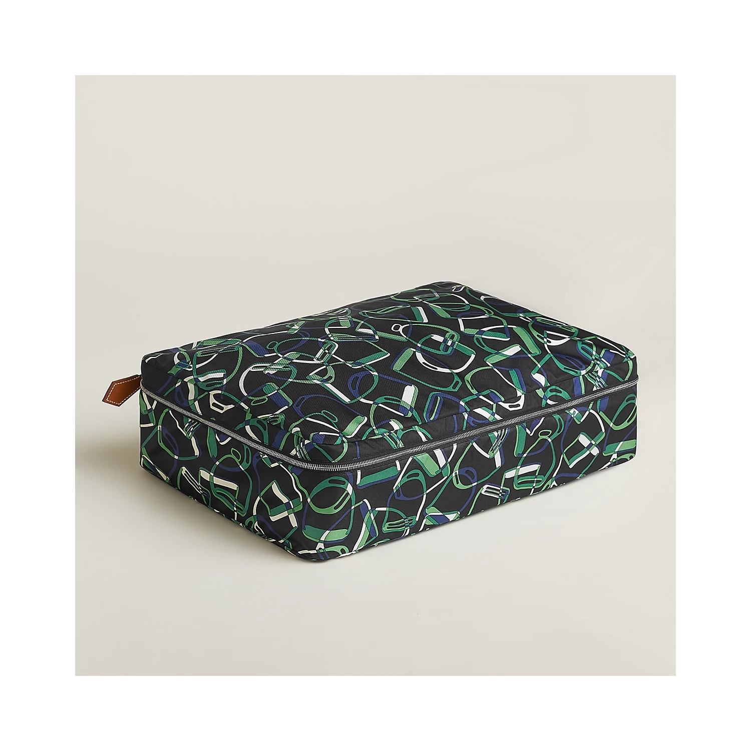 商品Hermes|【预售】 爱马仕 24秋冬 女士 收纳包 Housse de voyage Hermès Travelsilk MM H085081CK89,价格¥6000,第1张图片