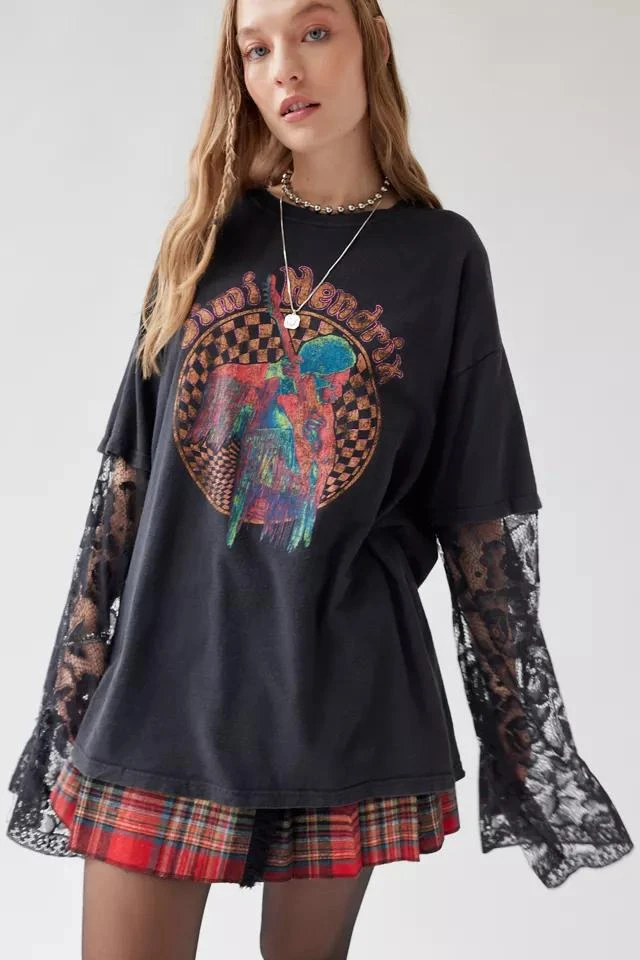 商品Urban Renewal|Urban Renewal Remade Overdyed Lace Sleeve Graphic Tee,价格¥190,第1张图片