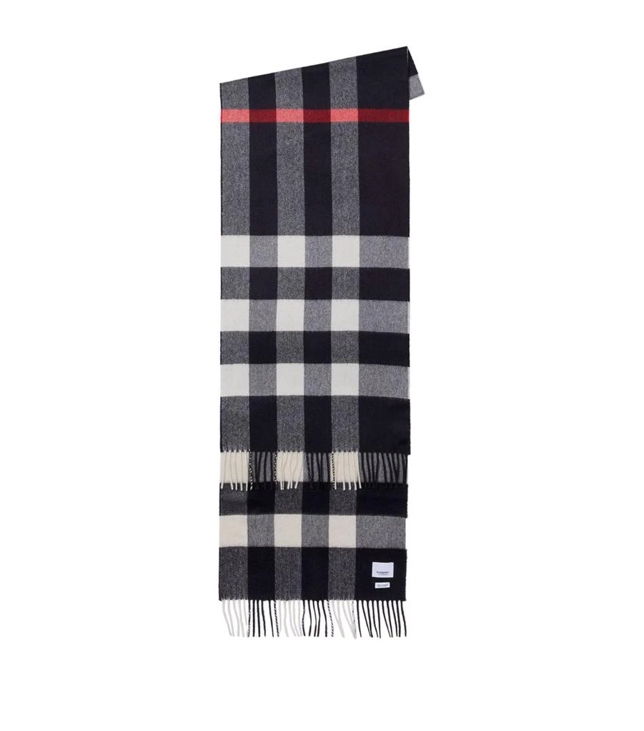 商品Burberry|Cashmere Check Scarf,价格¥4804,第1张图片