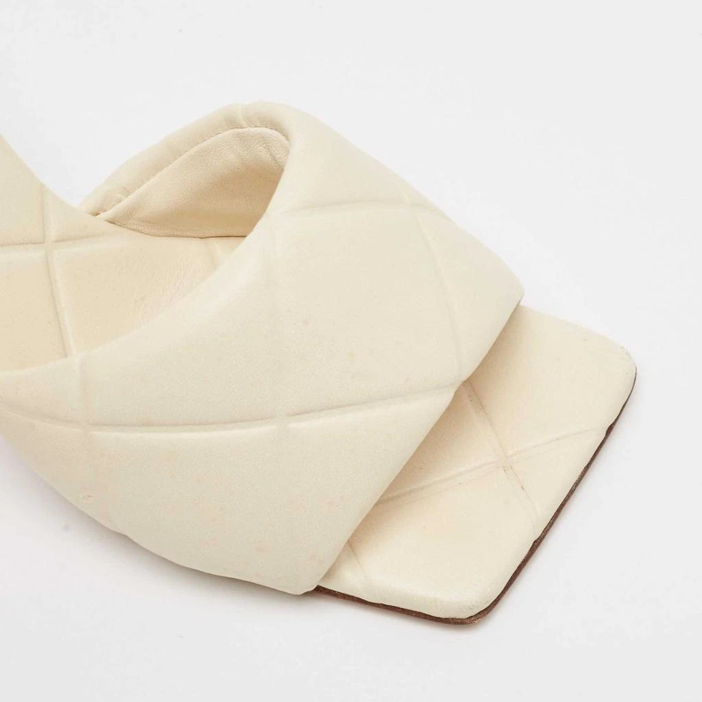 Bottega Veneta Cream Quilted Leather Lido Slide Sandals Size 38.5 商品