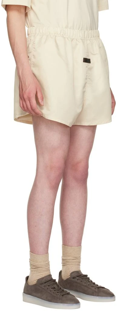 商品Essentials|Off-White Nylon Shorts,价格¥544,第2张图片详细描述