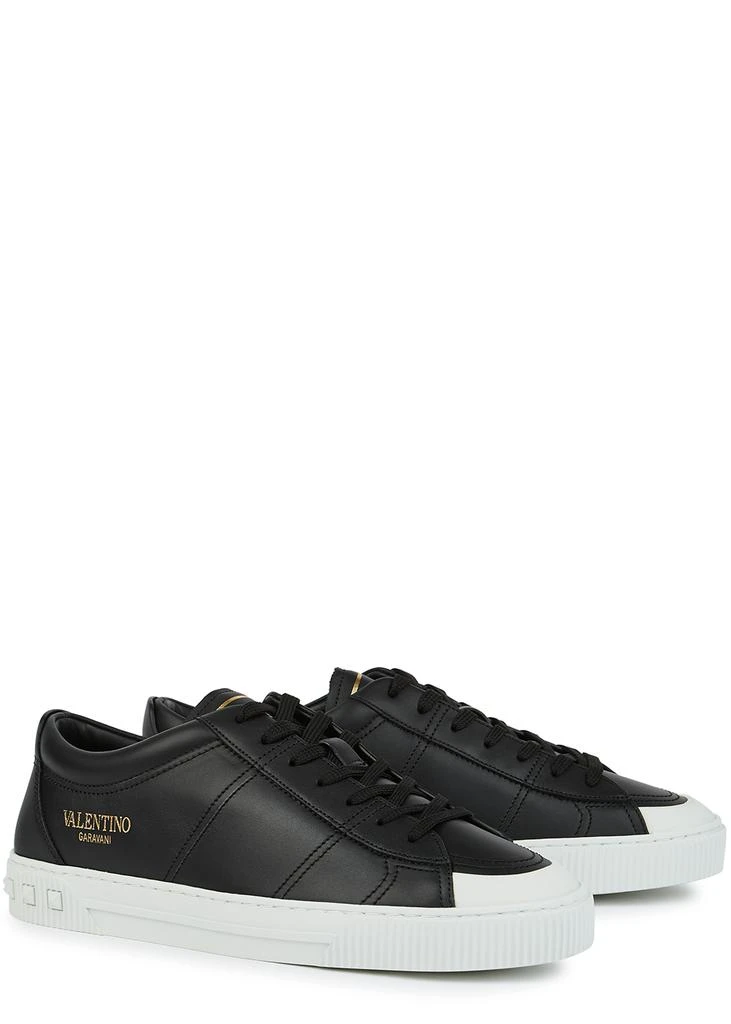 商品Valentino|Valentino Garavani City Planet black leather sneakers,价格¥2627,第2张图片详细描述