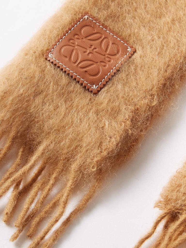 商品Loewe|Anagram-patch fringed mohair-blend scarf,价格¥1960,第4张图片详细描述