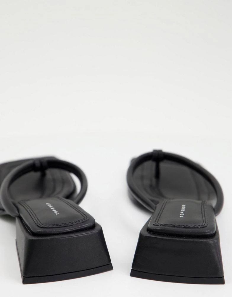商品Topshop|Topshop Pella toe post sandal in black,价格¥152,第4张图片详细描述