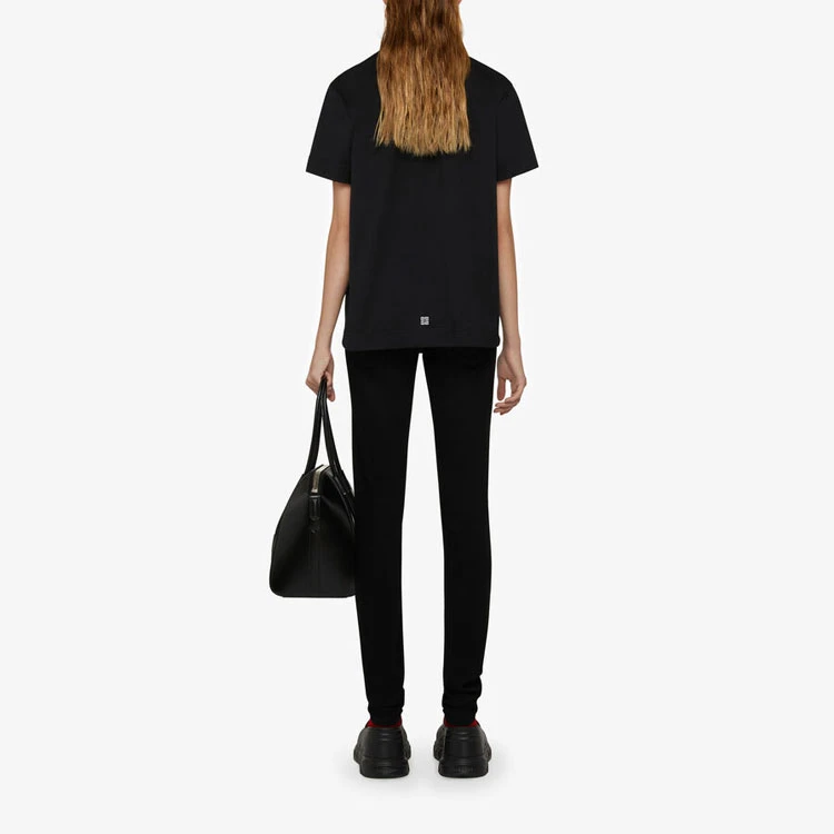 商品[国内直发] Givenchy|GIVENCHY纪梵希  视觉陷阱效果字母徽标修身短袖 T恤 女款 黑色,价格¥2544,第4张图片详细描述