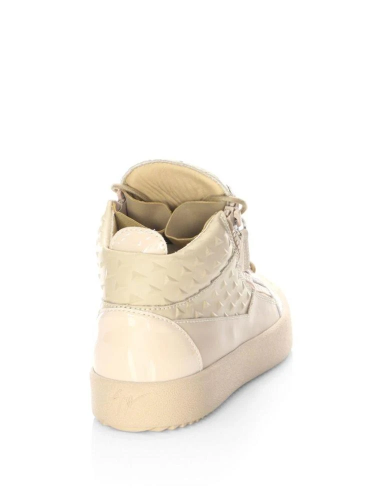 商品Giuseppe Zanotti|Tonal Spike Leather Lace-Up Sneakers,价格¥2810,第2张图片详细描述