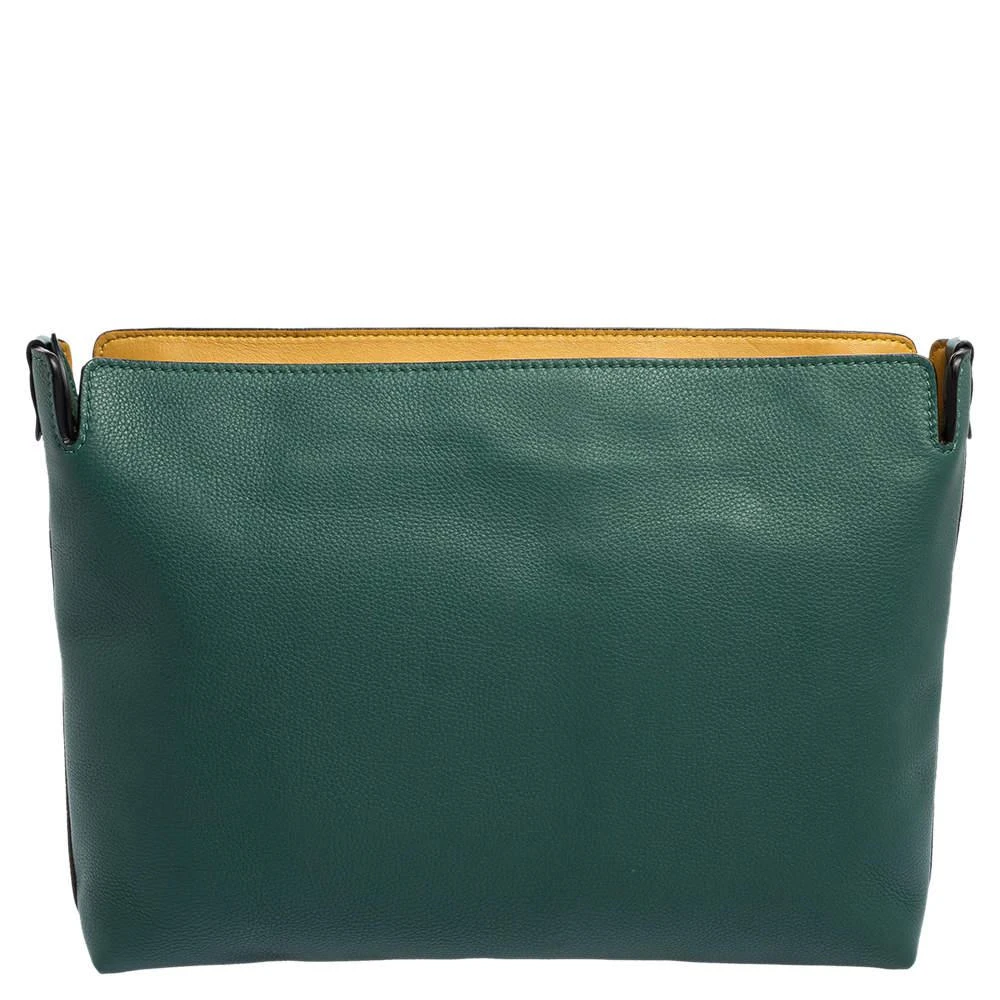 商品Burberry|Burberry Black/Green Grained Leather Large Clutch,价格¥1541,第4张图片详细描述