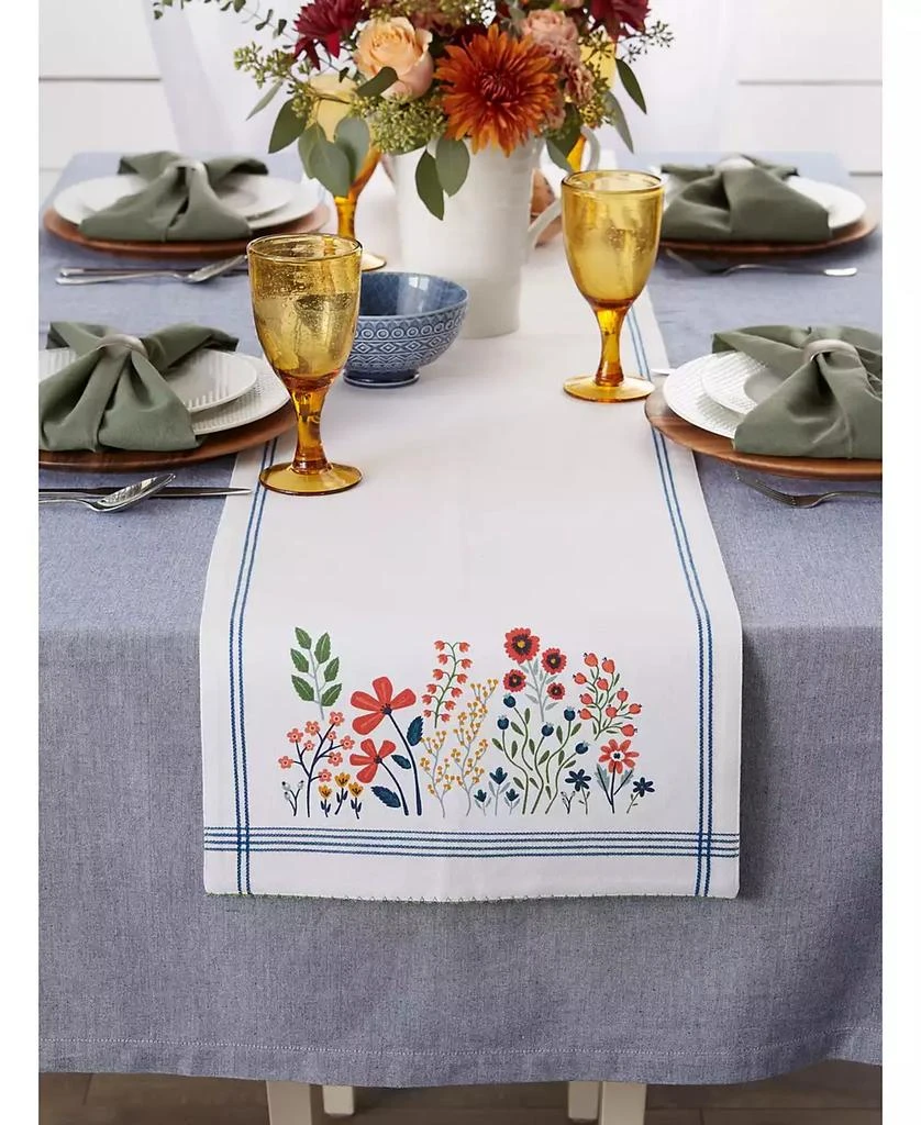 Flower Garden Embellished Table Runner, 14" x 72" 商品