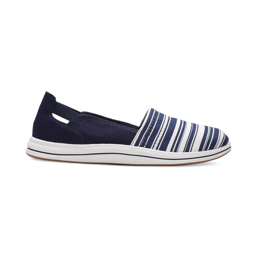 商品Clarks|Women's Cloudsteppers Breeze Step II Slip On Sneakers,价格¥317,第2张图片详细描述