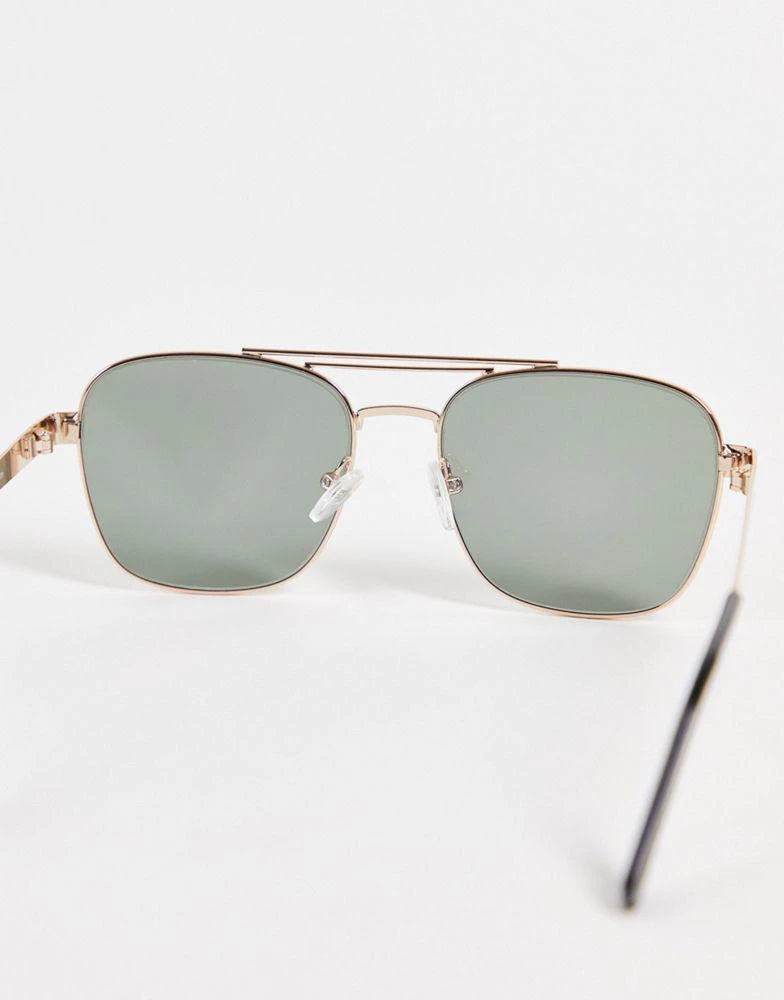 商品ASOS|ASOS DESIGN 70s aviator sunglasses in gold metal with retro lens and brow bar detail,价格¥148,第4张图片详细描述