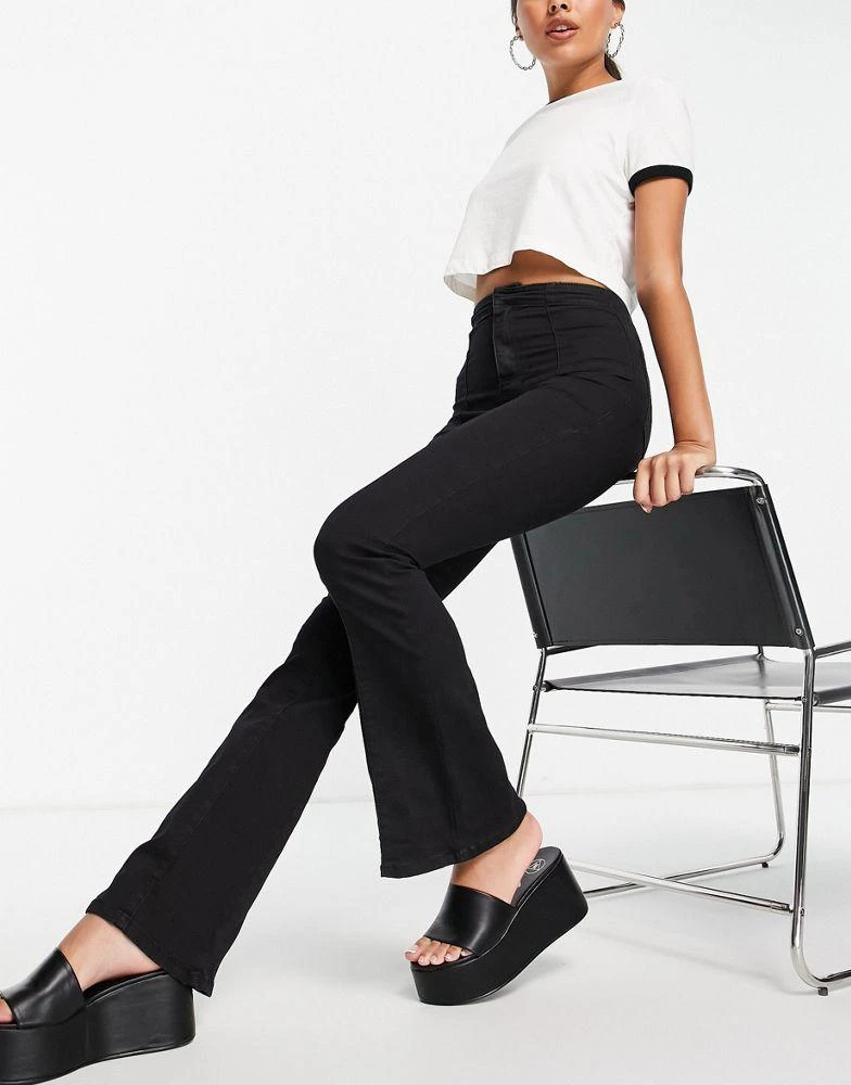 商品Topshop|Topshop stretch flare jean with seaming in black,价格¥210,第4张图片详细描述