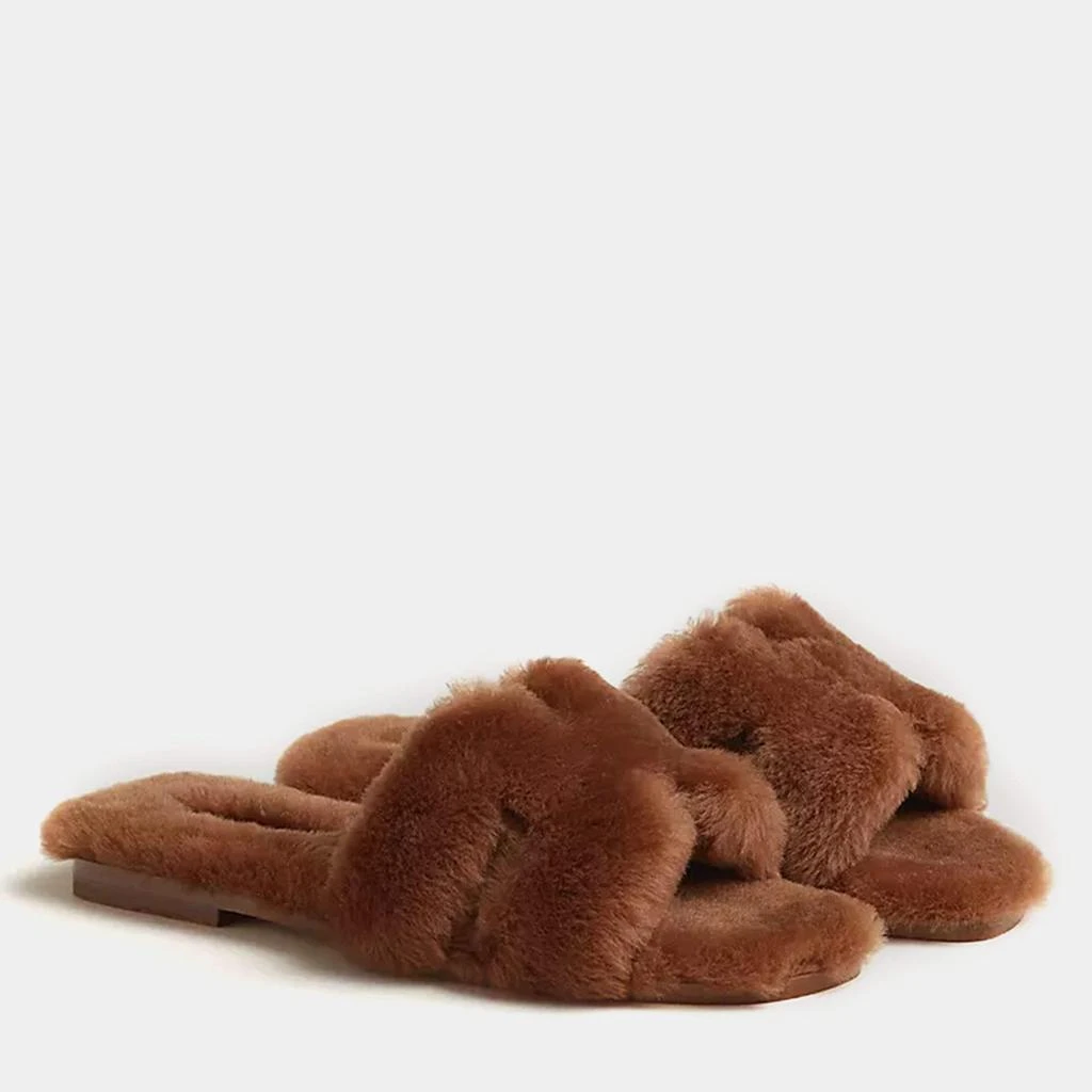 商品Hermes|Hermes Naturel Camel Shearling Oran Sandals Size 38,价格¥15048,第2张图片详细描述