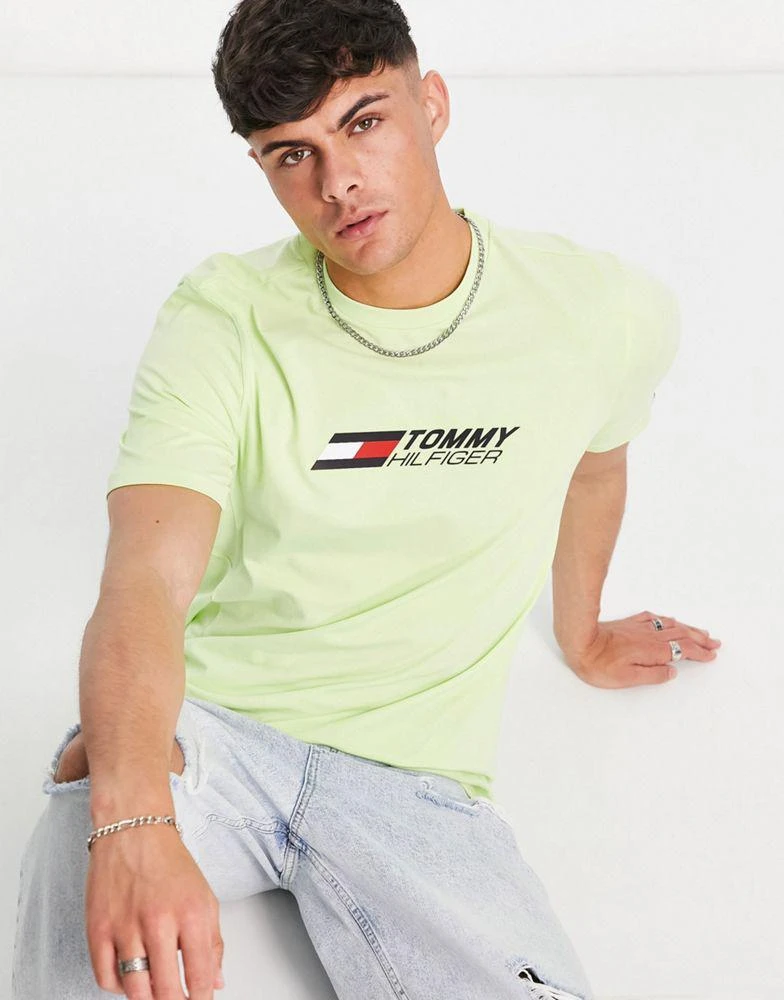 商品Tommy Hilfiger|Tommy Hilfiger Performance essentials cotton big logo t-shirt in yellow - YELLOW,价格¥223,第1张图片