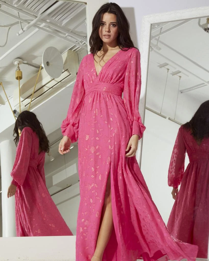 商品One33 Social|Deep V-Neck Balloon-Sleeve Floral Burnout Gown,价格¥899,第2张图片详细描述