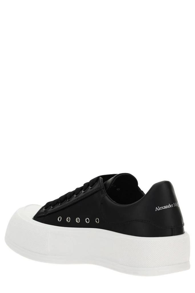 商品Alexander McQueen|Alexander McQueen Deck Plimsoll Lace-Up Trainers,价格¥1988,第3张图片详细描述