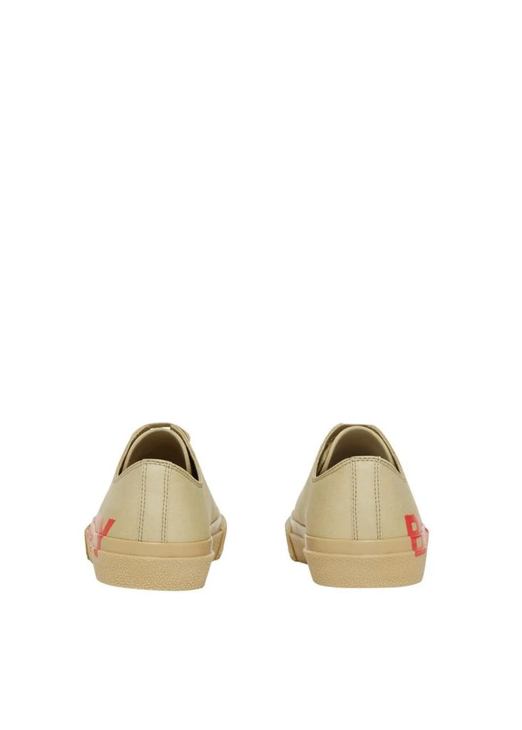 商品Burberry|Logo print cotton gabardine sneakers,价格¥3503,第3张图片详细描述