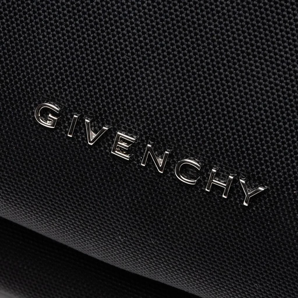 商品Givenchy|Essential U Bumbag - Black,价格¥6438,第3张图片详细描述