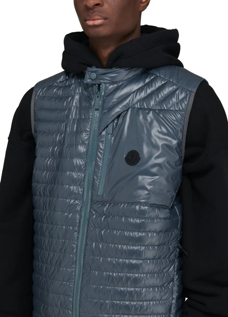 商品Moncler|Aptera 无袖羽绒服,价格¥6624,第4张图片详细描述