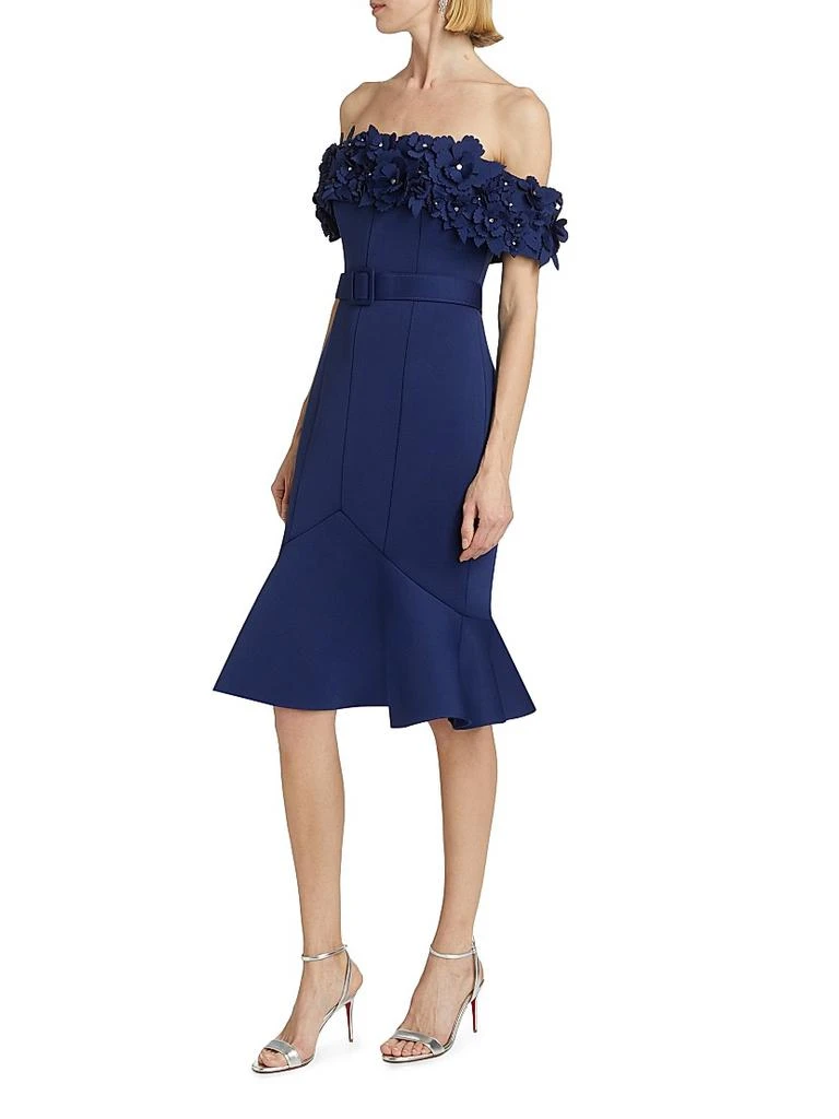 商品Badgley Mischka|Off-The-Shoulder Floral Neoprene Cocktail Dress,价格¥1109,第4张图片详细描述