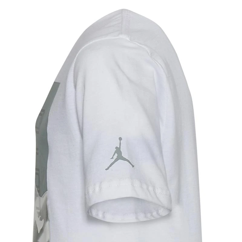 商品Jordan|Jordan AJ11 Carbon Jumpman Short Sleeve T-Shirt - Boys' Grade School,价格¥141,第2张图片详细描述