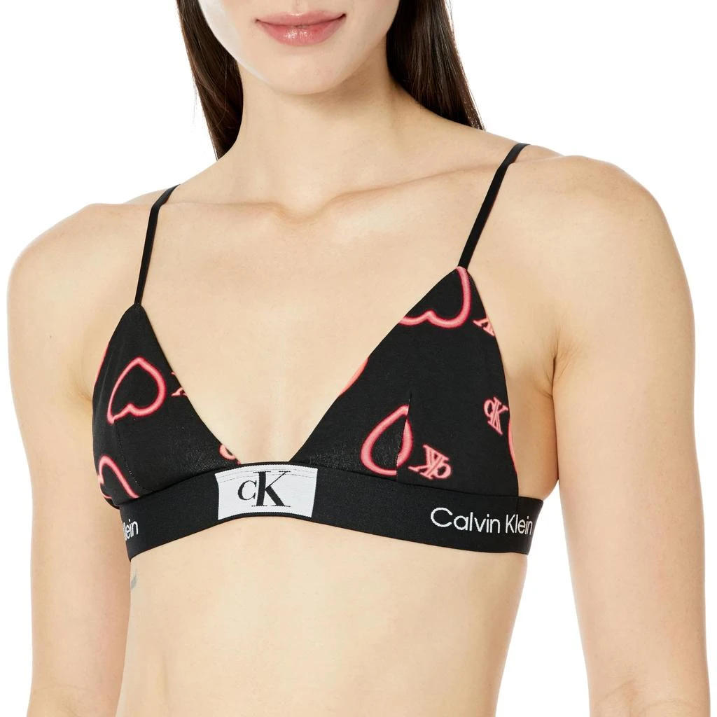 商品Calvin Klein|1996 Cotton Unlined Triangle,价格¥165,第1张图片