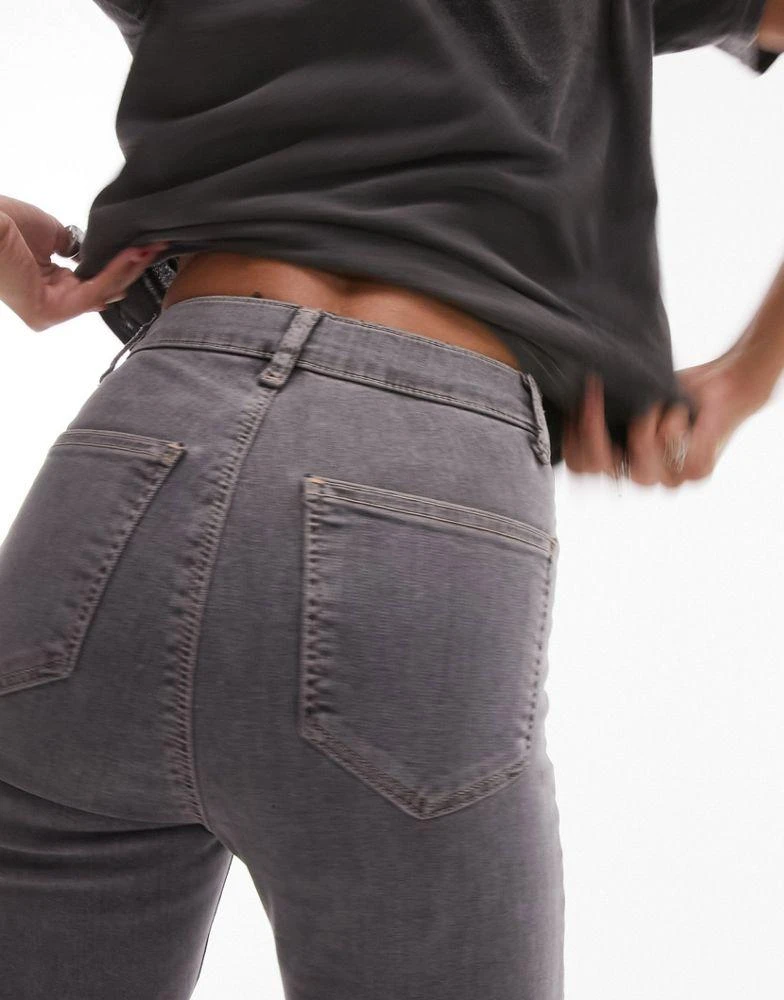 商品Topshop|Topshop Joni jeans in grey,价格¥386,第4张图片详细描述