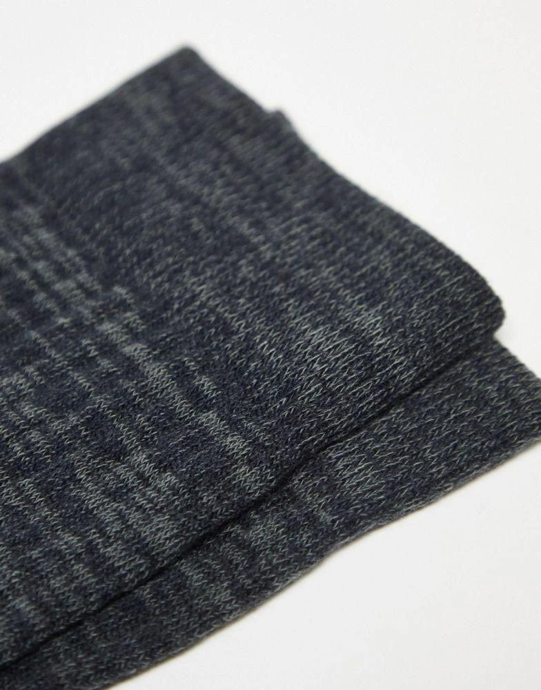 商品ASOS|ASOS DESIGN ribbed ankle sock in charcoal grey twisted yarn,价格¥50,第4张图片详细描述