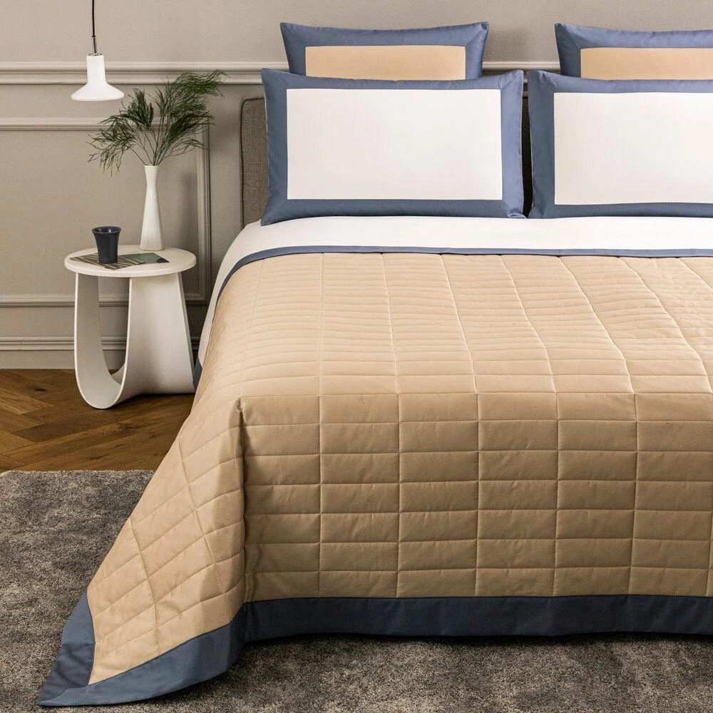Frette Rectangular Light Quilt 商品