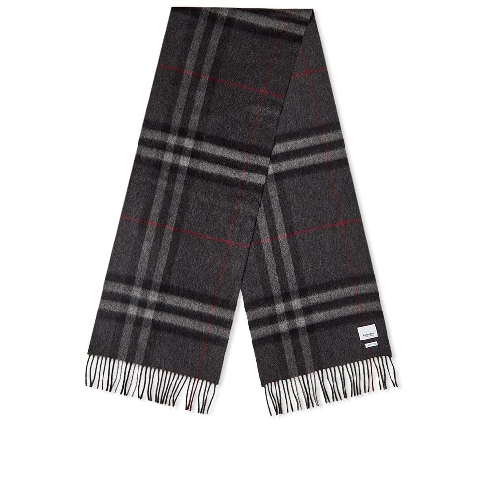 商品Burberry|Burberry Giant Checked Scarf,价格¥4201,第2张图片详细描述