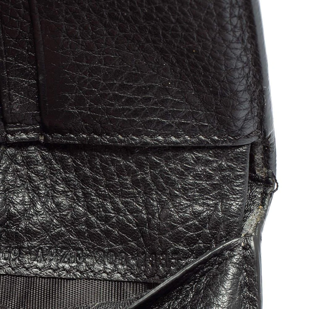 Fendi Grey Leather Cut Out Bifold Wallet 商品