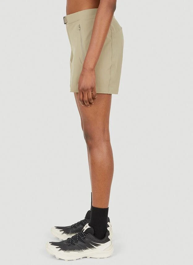 商品Arc'teryx|Gamma LT Shorts in Beige,价格¥392,第3张图片详细描述