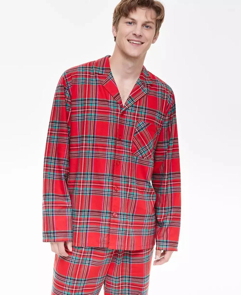 商品Holiday Lane|Men's Brinkley Plaid Notch Collar Matching Family Pajamas Set, Created for Macy's,价格¥157,第2张图片详细描述