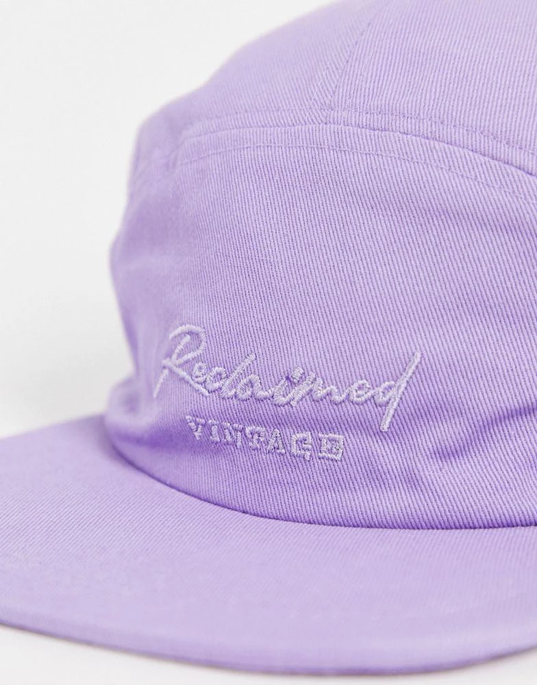 商品Reclaimed Vintage|Reclaimed Vintage inspired cotton twill 5 panel cap in washed lilac,价格¥106,第3张图片详细描述