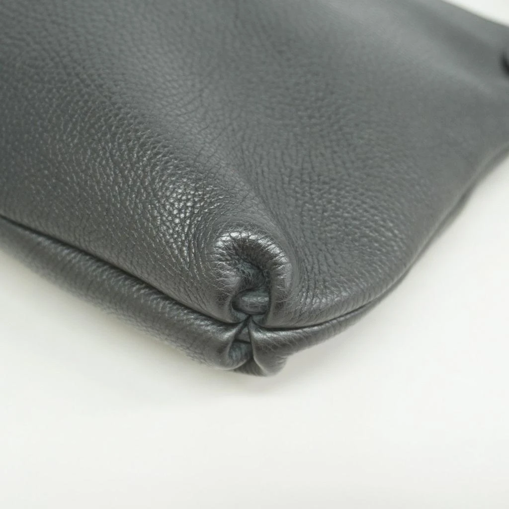Leather Shoulder Bag (Pre-Owned) 商品