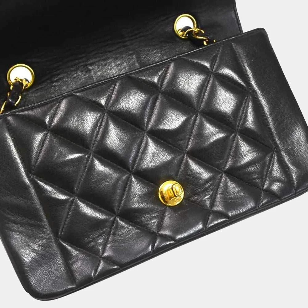 商品[二手商品] Chanel|Chanel Black Leather Diana Flap Bag,价格¥37070,第3张图片详细描述