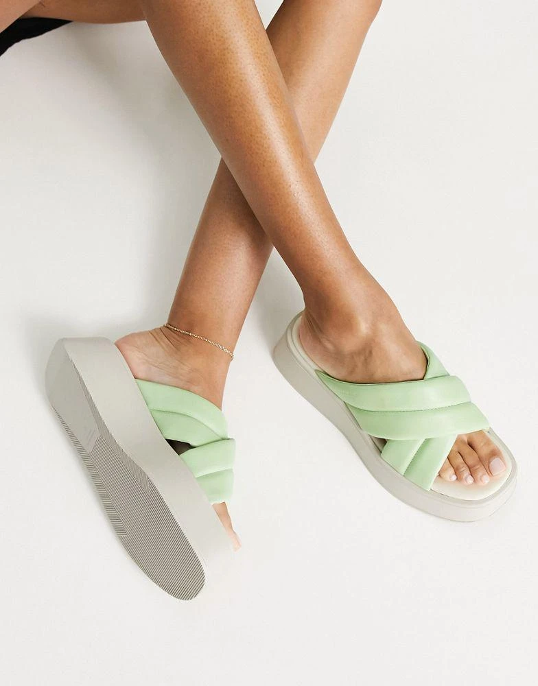 商品Vagabond|Vagabond Courtney crossover flatform sandals in mint leather,价格¥465,第3张图片详细描述