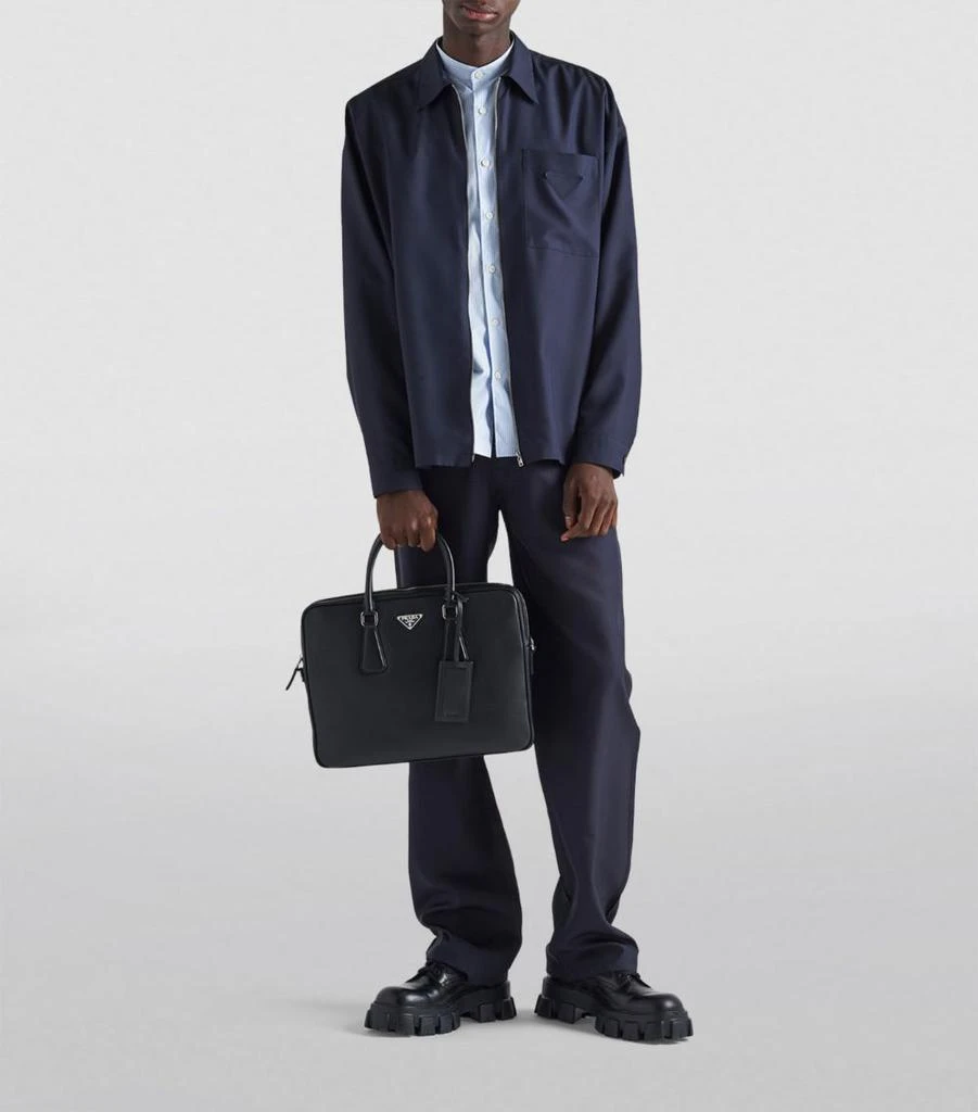 Leather Triangle Briefcase 商品