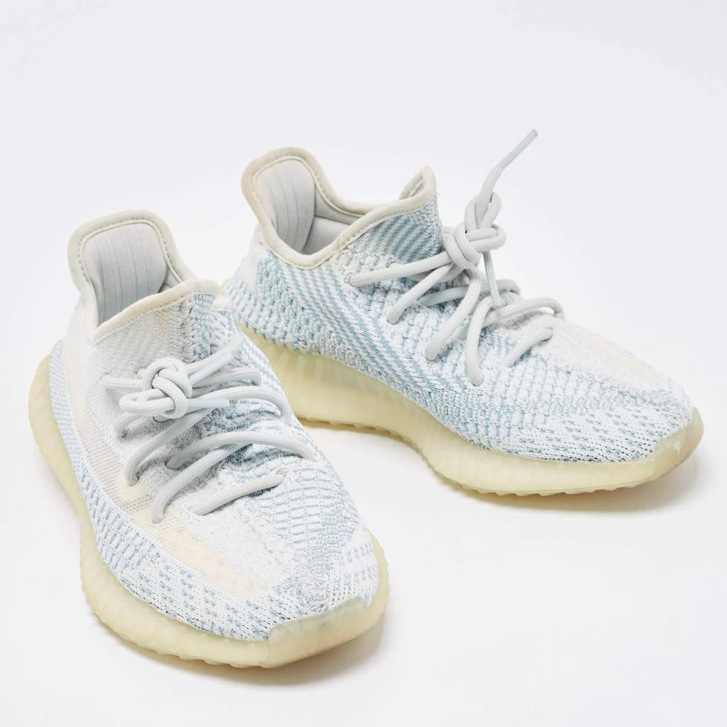 商品[二手商品] YEEZY|Yeezy x Adidas Blue/White Knit Fabric Boost 350 V2 Cloud White Non-Reflective Sneakers Size 37 1/3,价格¥1942,第4张图片详细描述