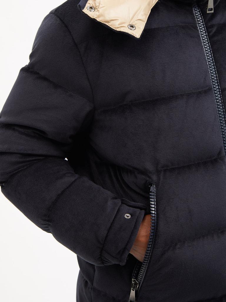 商品Moncler|Holostee quilted velvet down jacket,价格¥13707,第6张图片详细描述