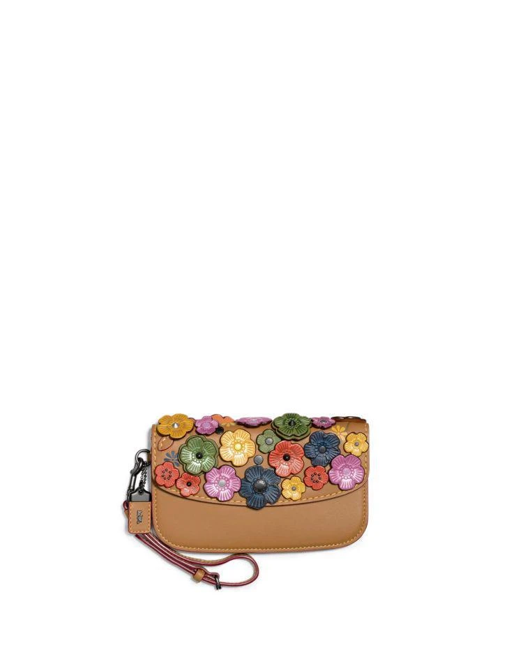 商品Coach|Small Tea Rose Appliqu&eacute; Wristlet,价格¥837,第1张图片