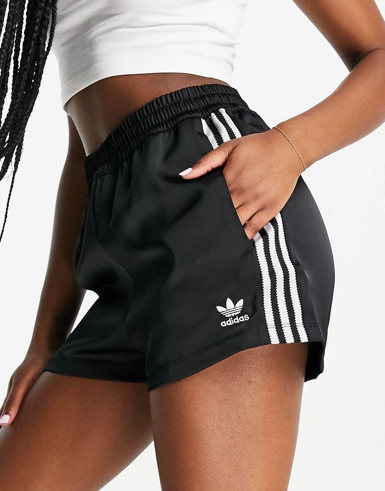 商品Adidas|adidas Originals adicolor three stripe satin look shorts in black,价格¥296,第1张图片